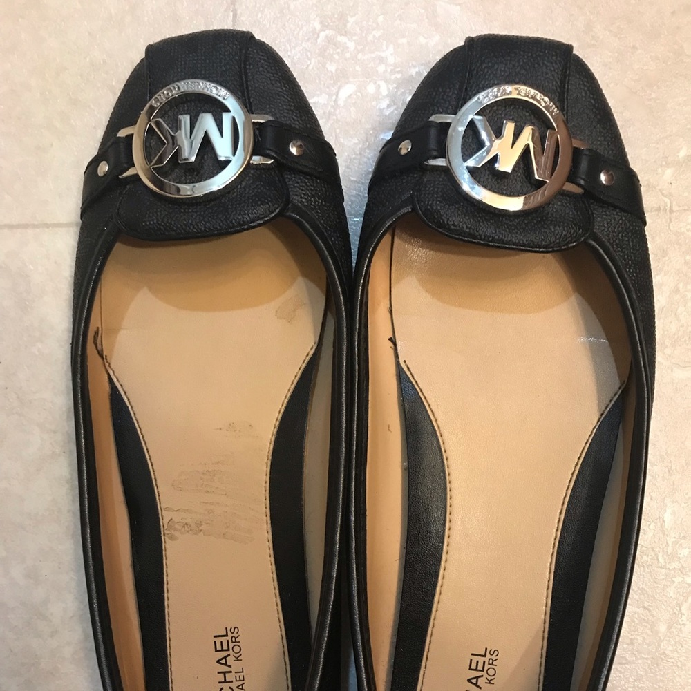 Michael Kors Flats!